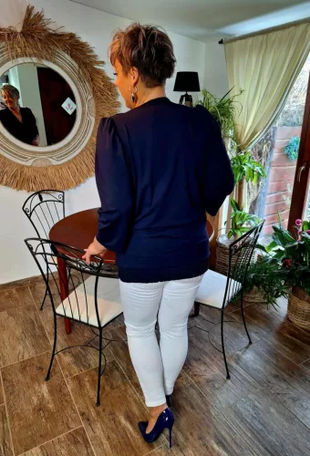 Fashion by Nono Zelda mellnél átlapolt felső, sötétkék XL méretben