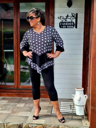 Fashion by Nono Viktória felső, fekete-fehér pöttyös 5XL méretben