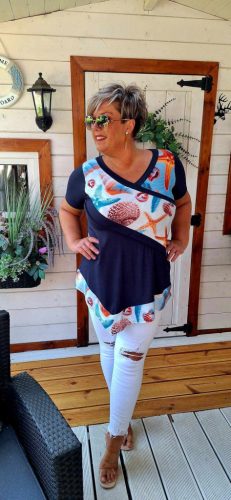 Fashion by Nono Zsazsa felső, sötétkék- kagyló mintás 2XL méretben
