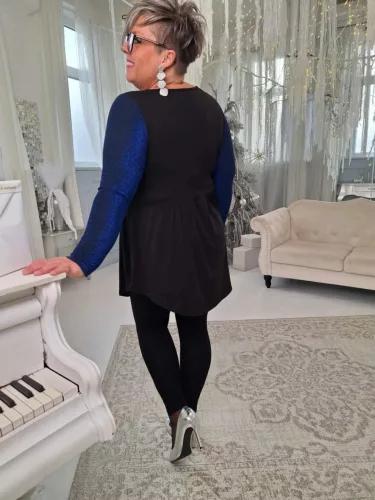 Fashion by Nono Bogi ,,A,, vonalú tunika/felső, fekete-kék lurex 4XL méretben