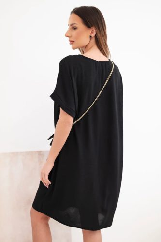 Jázmin ruha láncos táskával, fekete