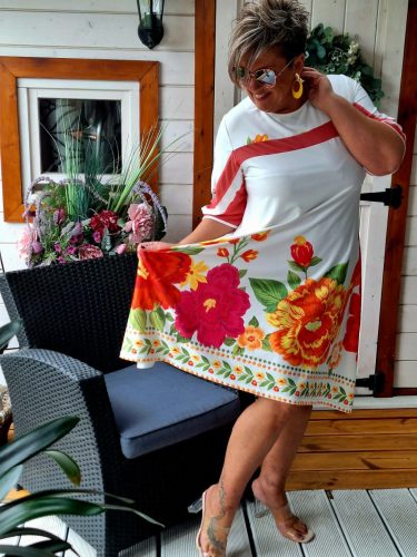 Fashion by Nono Ina ruha, fehér-mintás 3XL méretben