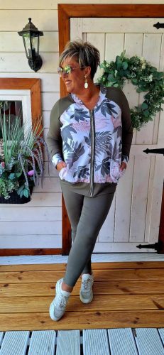 Fashion by Nono Xéna jogging szett, khaki-mintás 2XL méretben