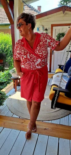 Fashion by Nono Shortos overál, piros-mintás 3XL méretben